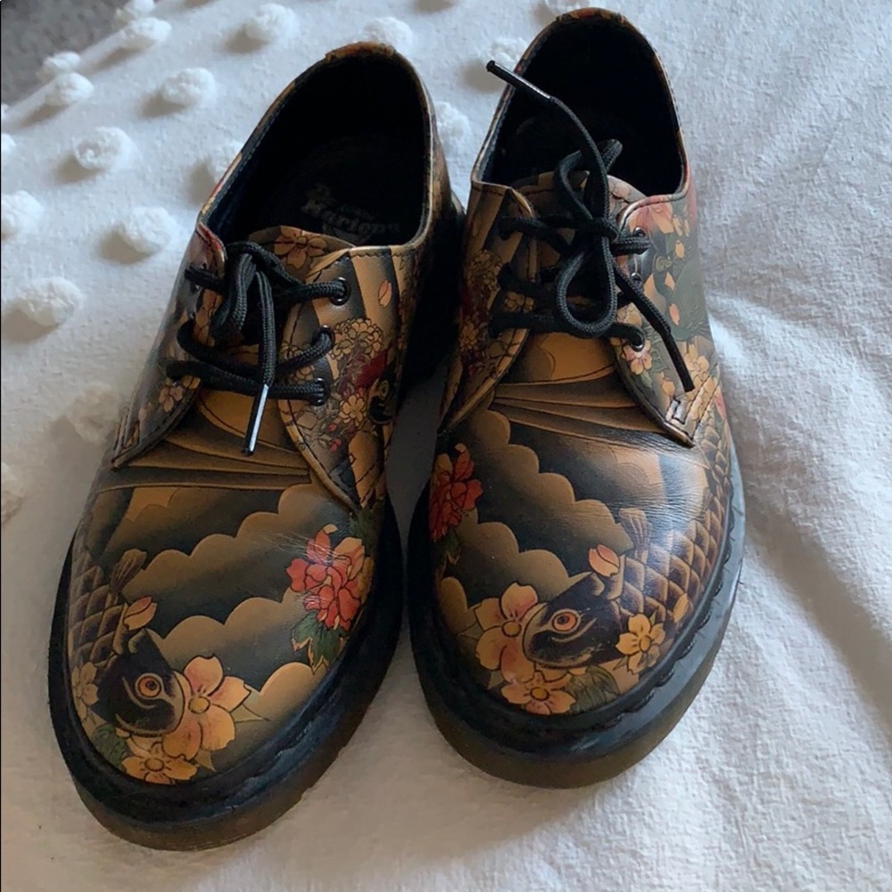 doc marten shoes!